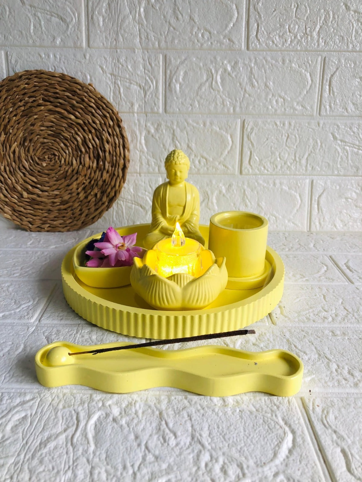 Buddha statue & Wave Incense Tray set